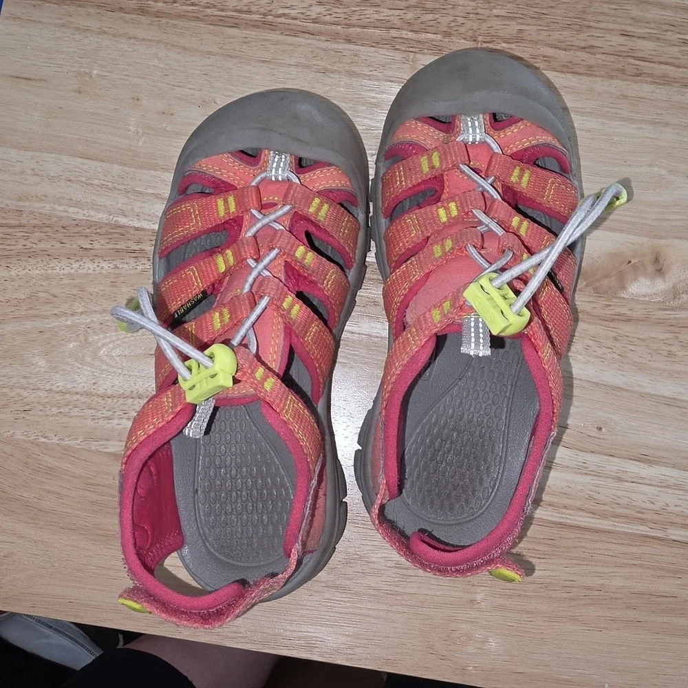 KEEN Kids' Newport Boundless Sandals, Dubarry Evening Primrose *read* Big Kid 1?